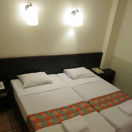 Rome Place Hotel Phuket Exterior foto