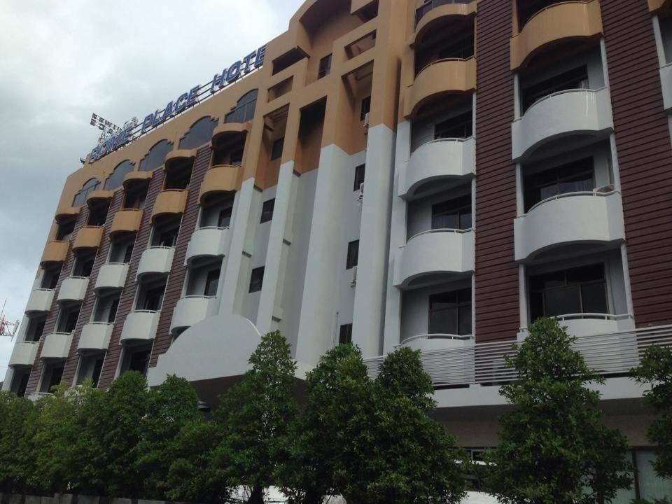 Rome Place Hotel Phuket Exterior foto
