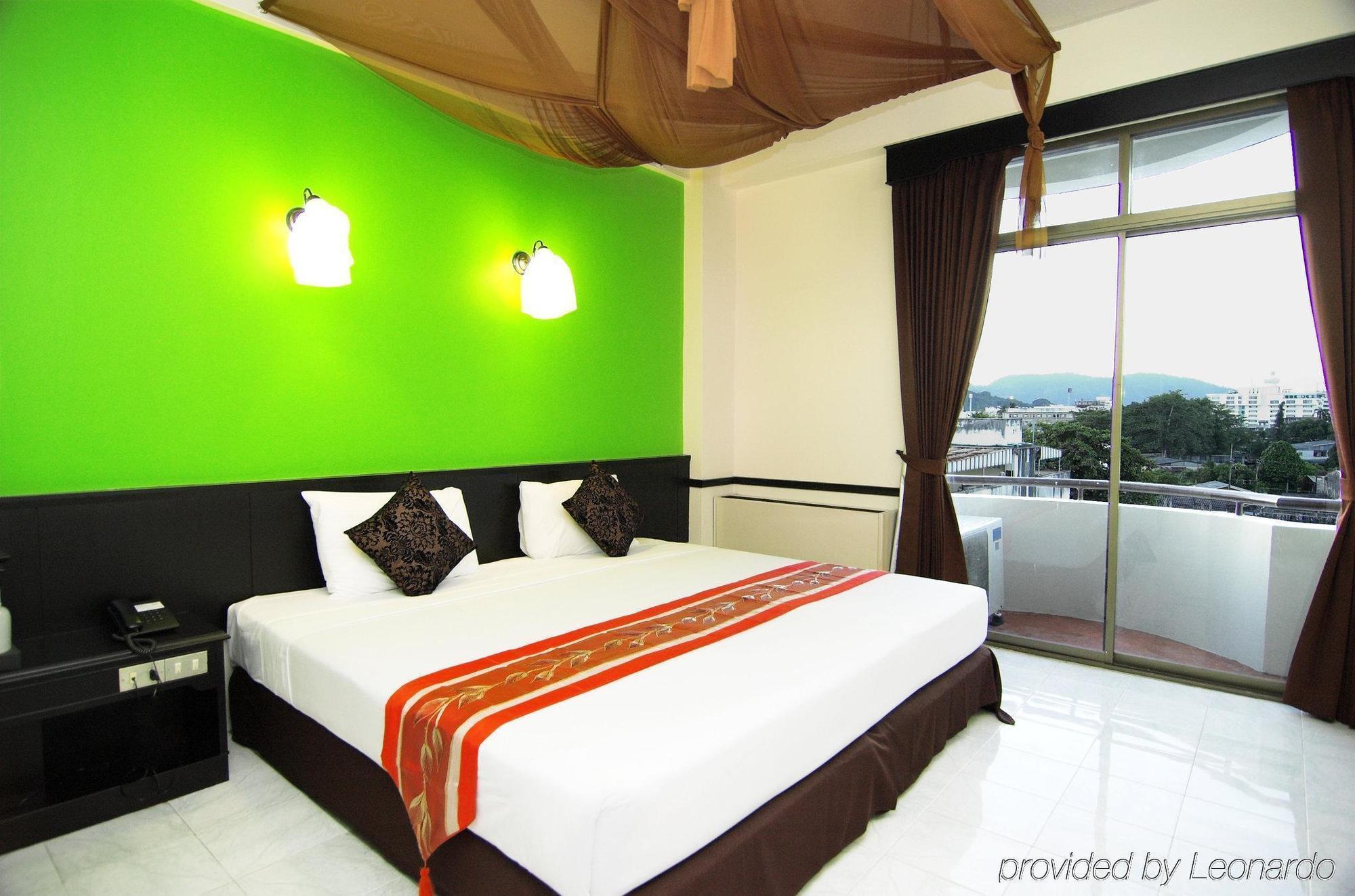 Rome Place Hotel Phuket Exterior foto