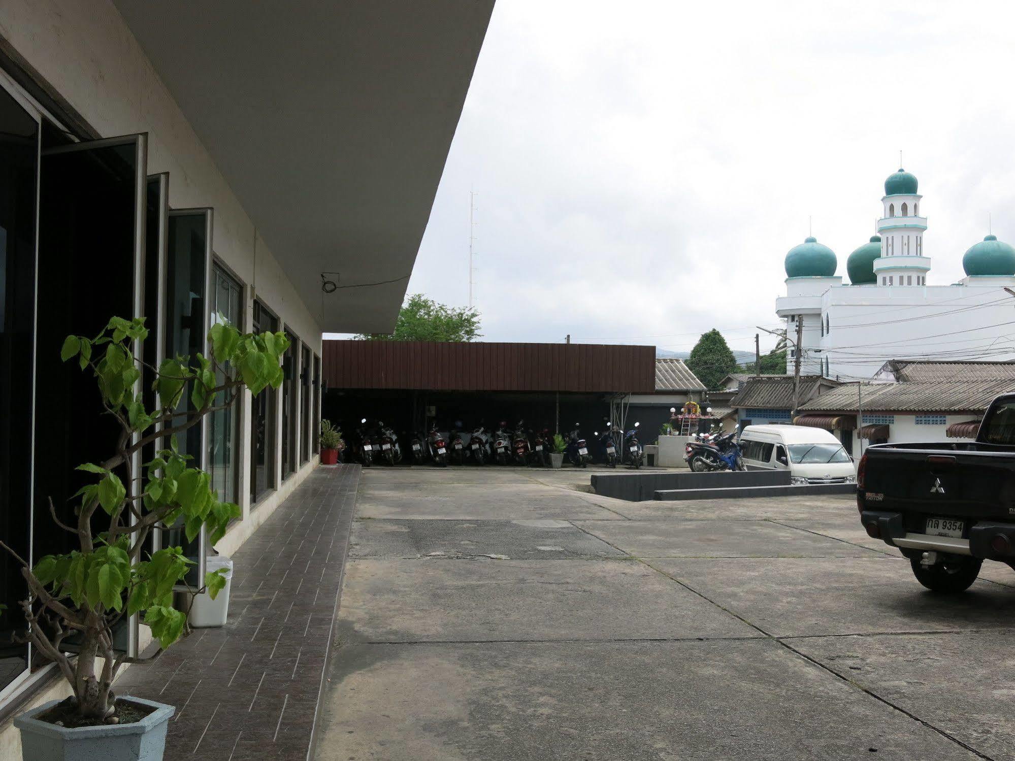 Rome Place Hotel Phuket Exterior foto